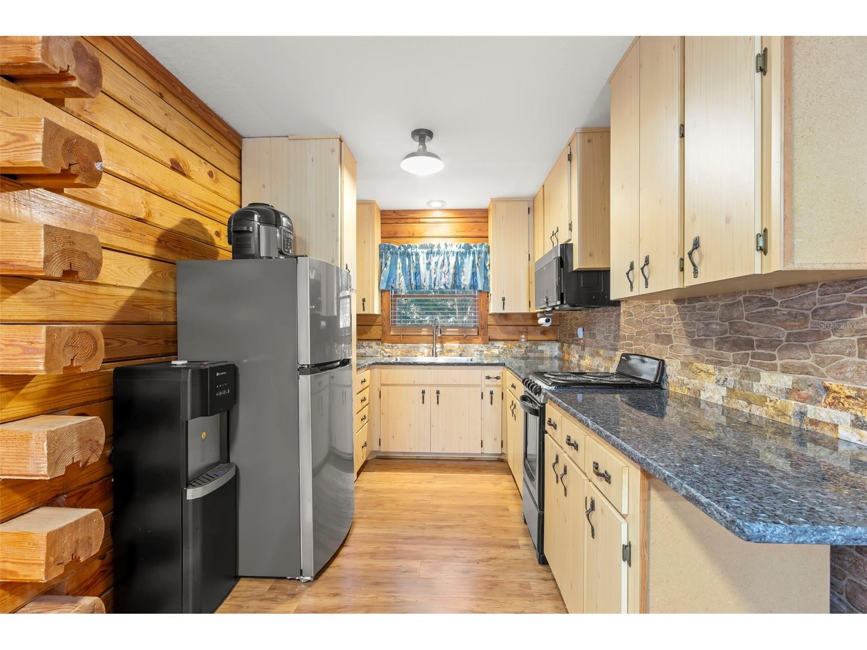 809 Cardinal Avenue Palm Harbor FL 34683 TB8470211 image40