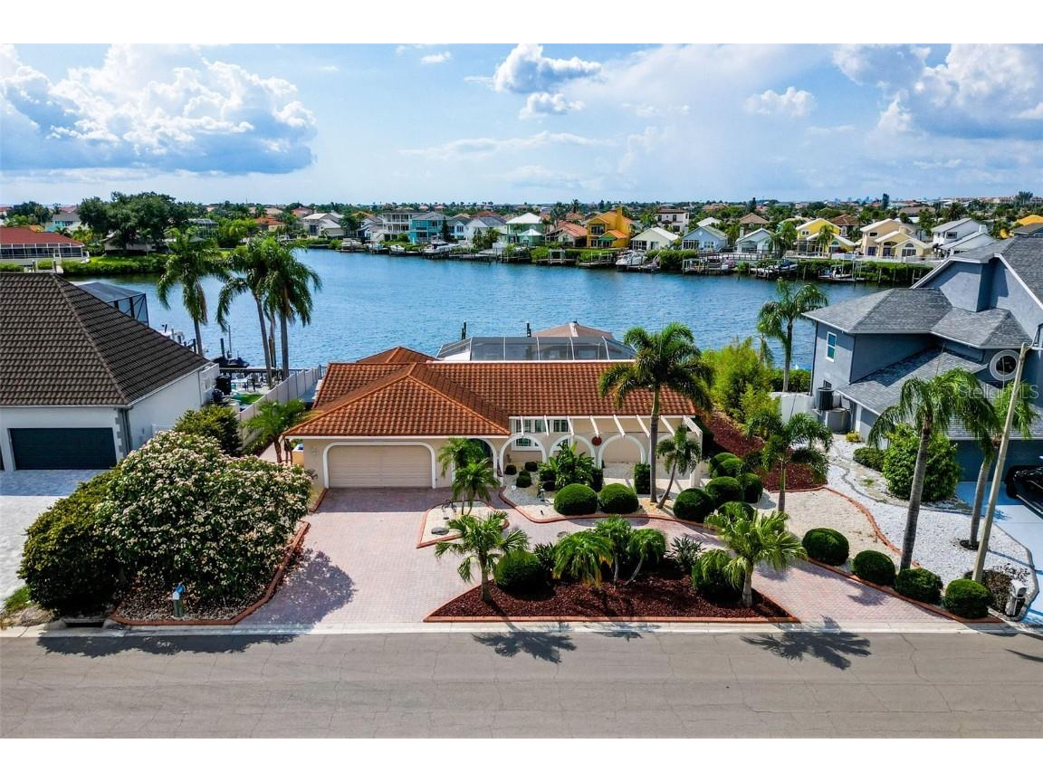 809 Chipaway Drive Apollo Beach FL 33572 T3534391 image1