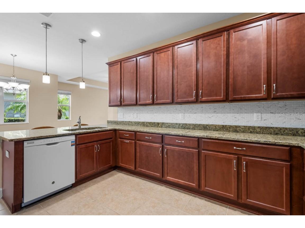 809 Chipper Drive Sun City Center FL 33573 TB8411945 image9