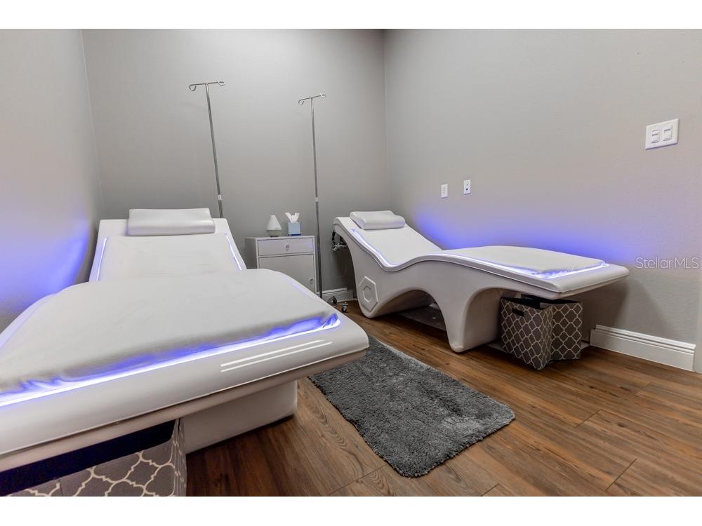 809 County Road 466 #202C Lady Lake FL 32159 G5106885 image24