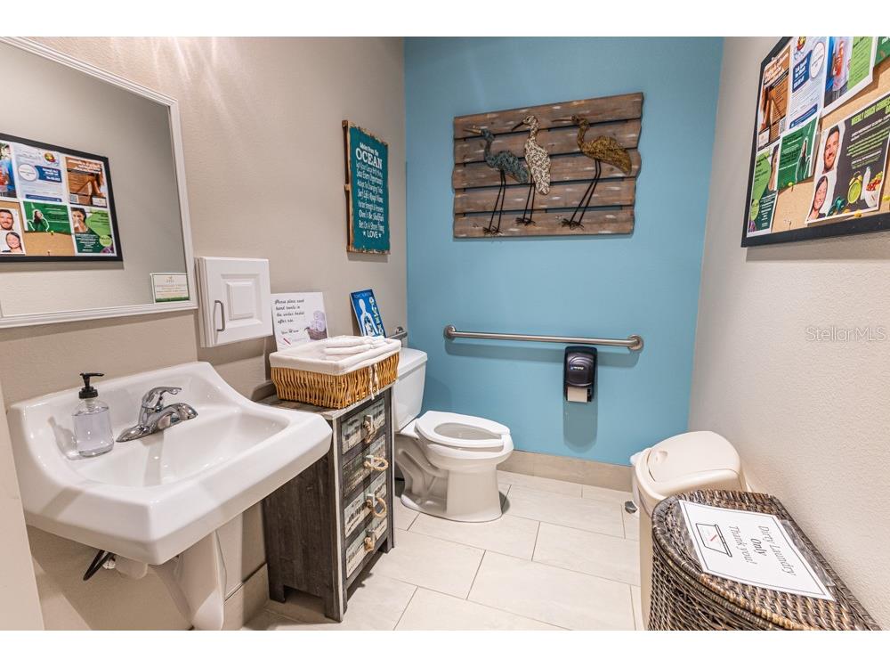 809 County Road 466 #202C Lady Lake FL 32159 G5106885 image48