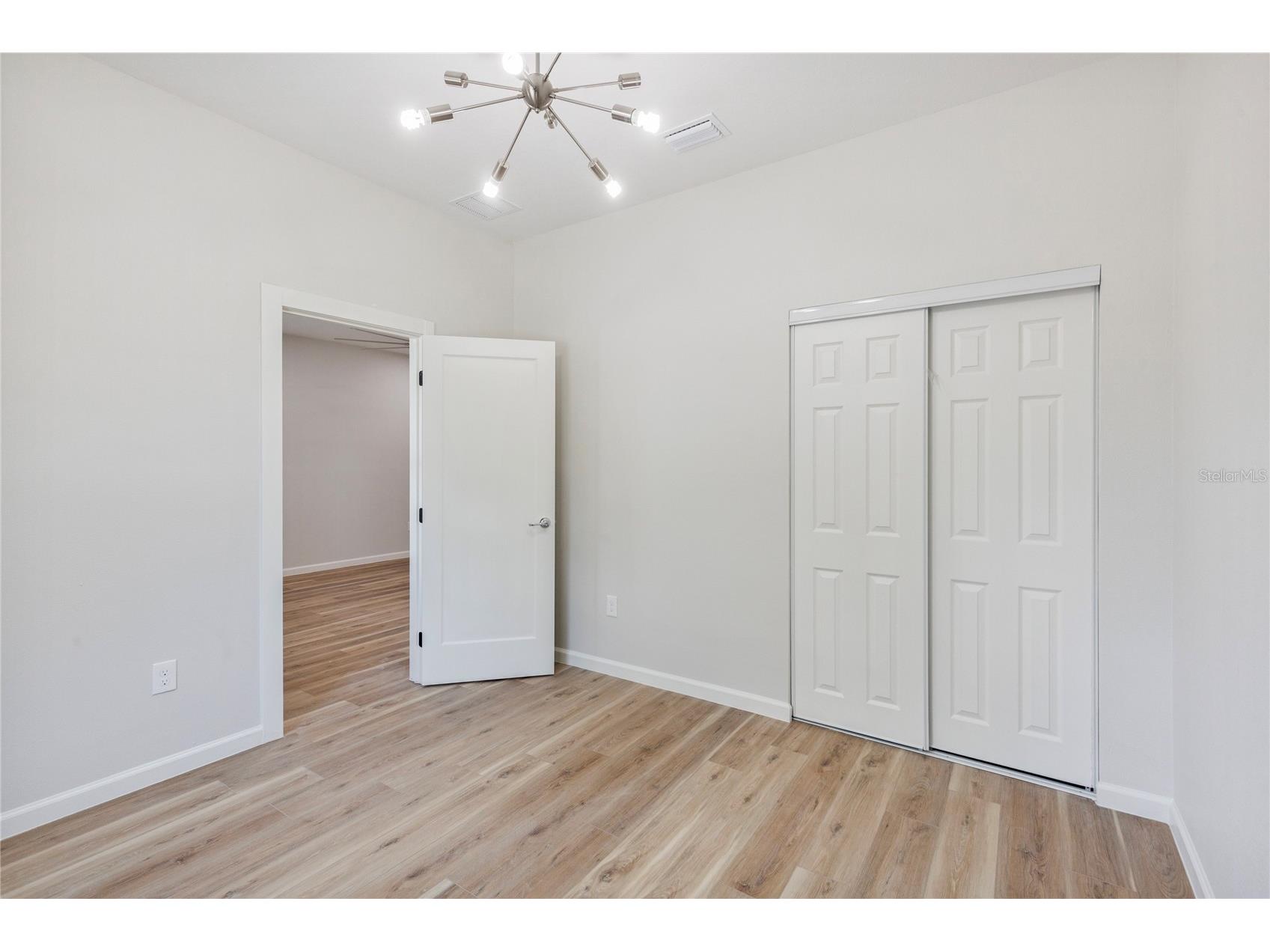 809 E 131st Ave Tampa FL 33612 TB8494805 image21
