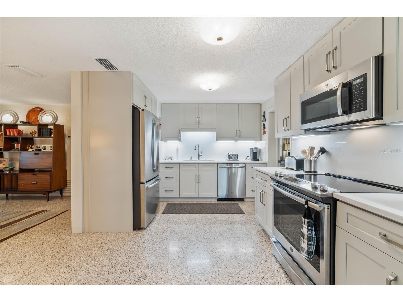 809 E 15th Avenue New Smyrna Beach FL 32169 O6402462 image11