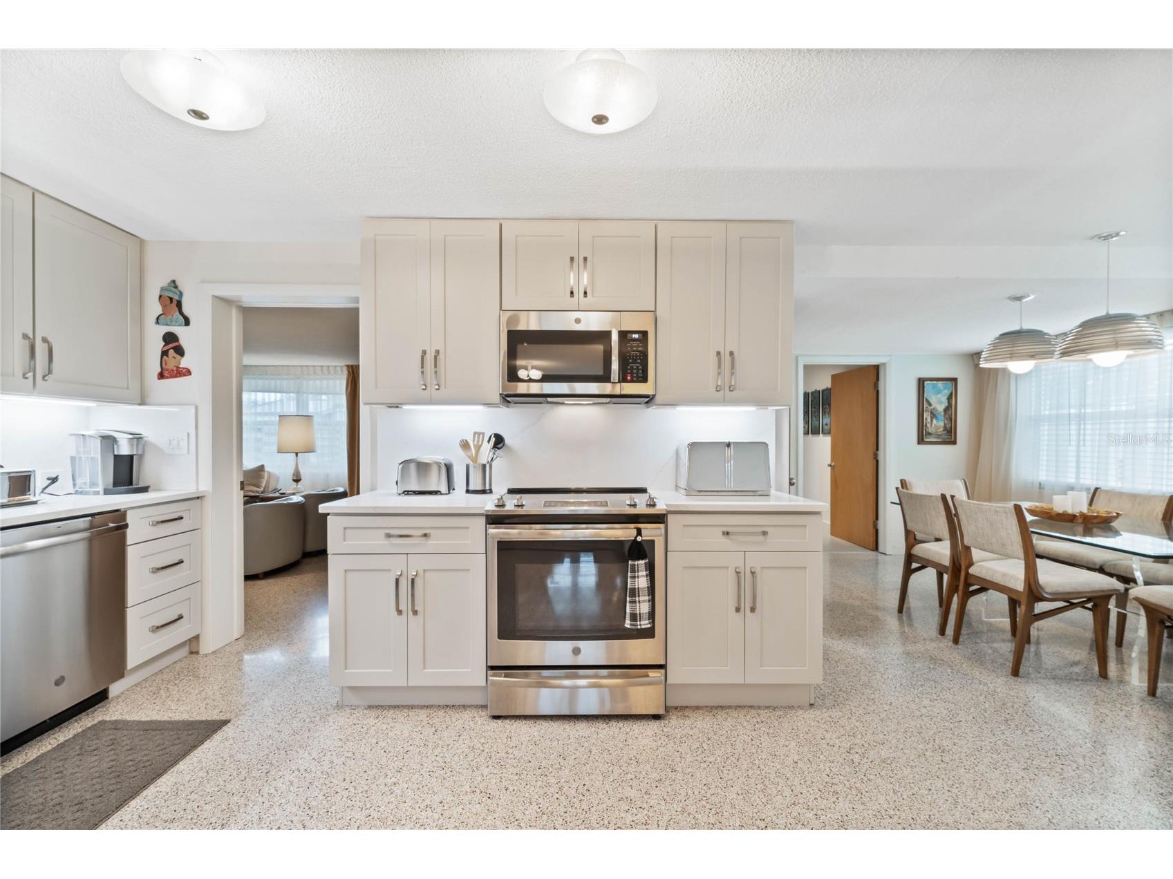 809 E 15th Avenue New Smyrna Beach FL 32169 O6402462 image2
