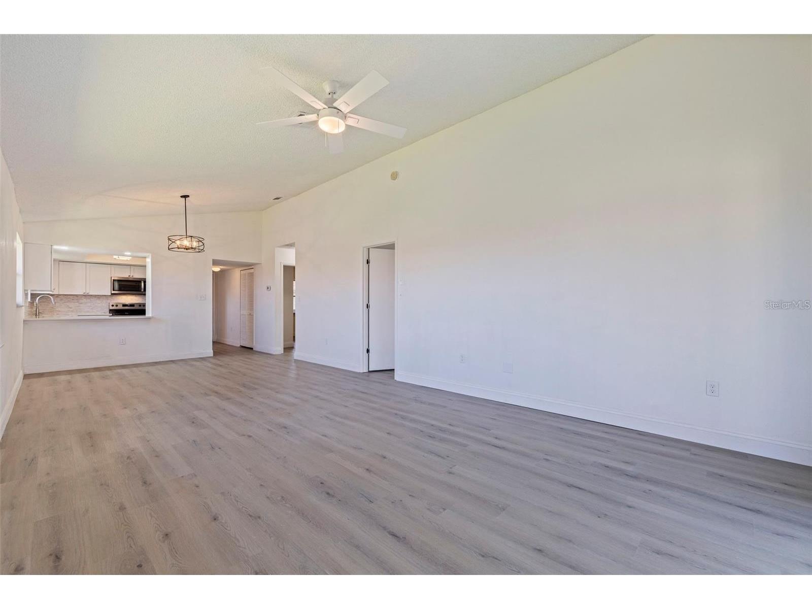 809 Hammock Pine Boulevard Clearwater FL 33761 TB8521998 image13
