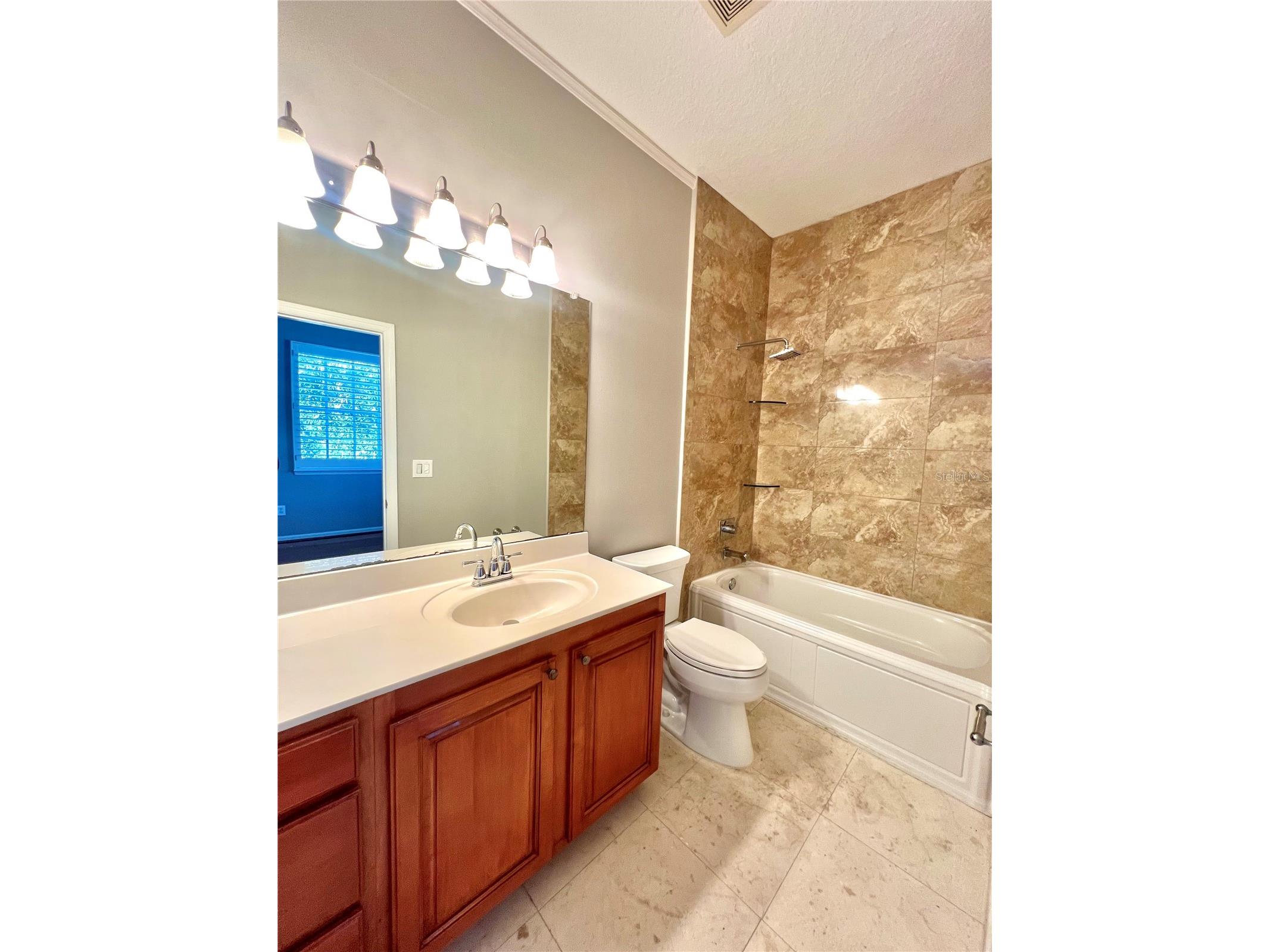 809 Harbor Oak Lane Clearwater FL 33756 TB8465858 image30