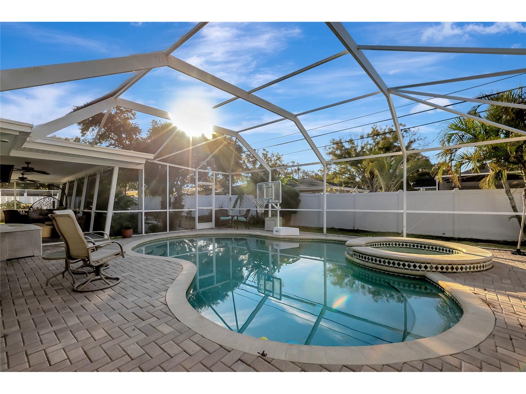 809 Jacaranda Drive Largo FL 33770 TB8529591 image1
