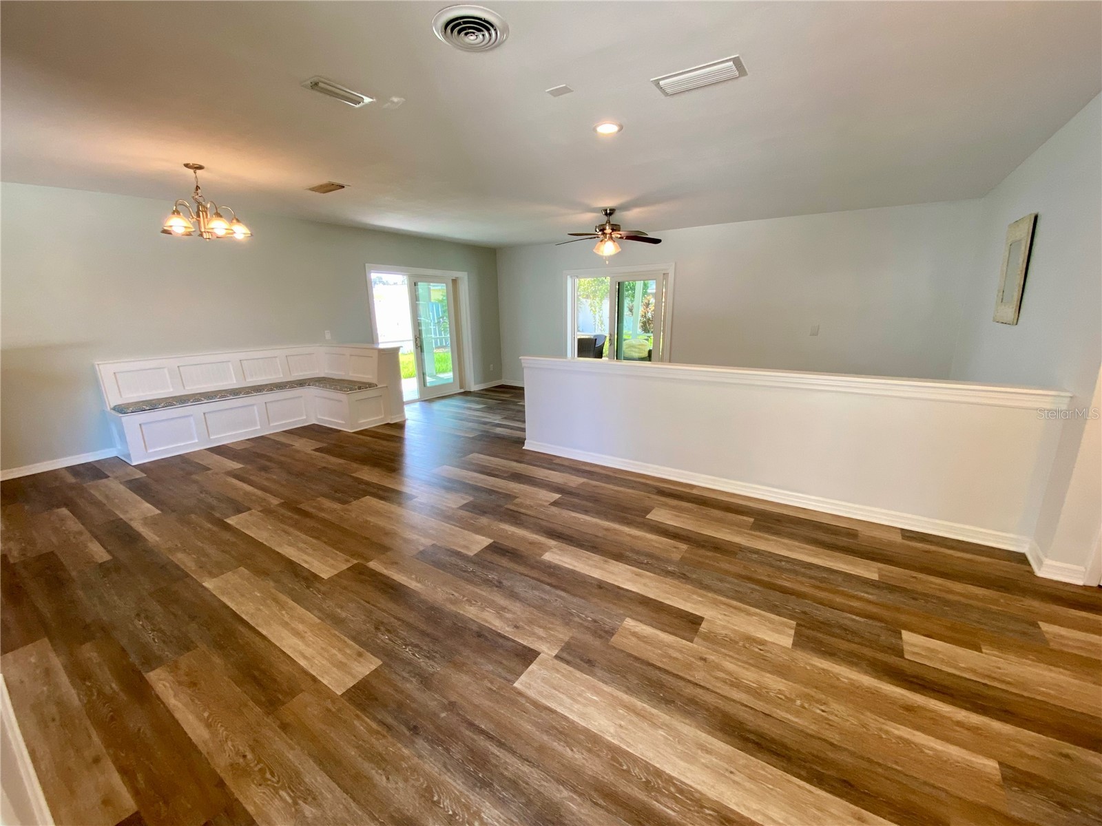 809 Jacaranda Drive Largo FL 33770 TB8529591 image3