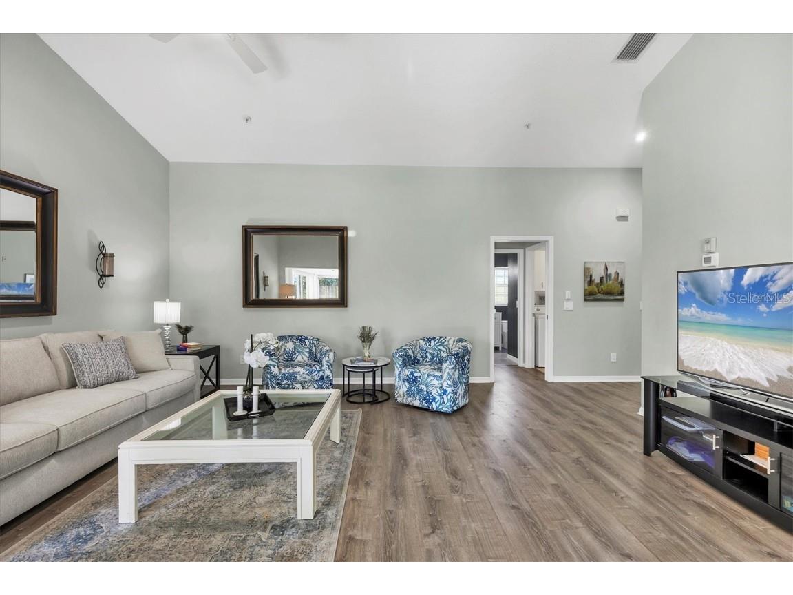 809 Montrose Drive #203 Venice FL 34293 N6138475 image15