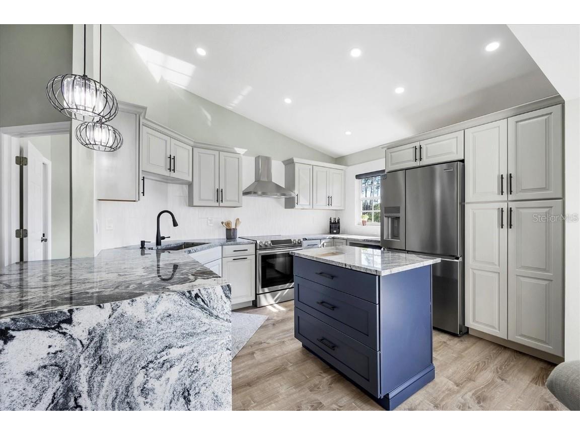 809 Montrose Drive #203 Venice FL 34293 N6138475 image5