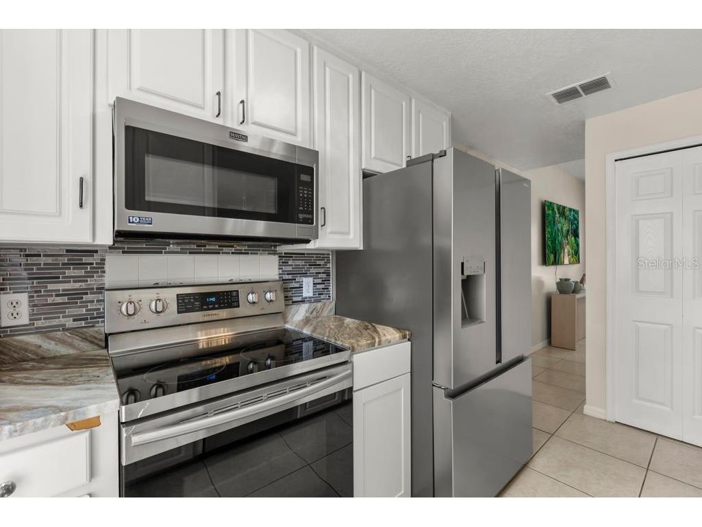 809 N Fern Creek Avenue Orlando FL 32803 O6422467 image8