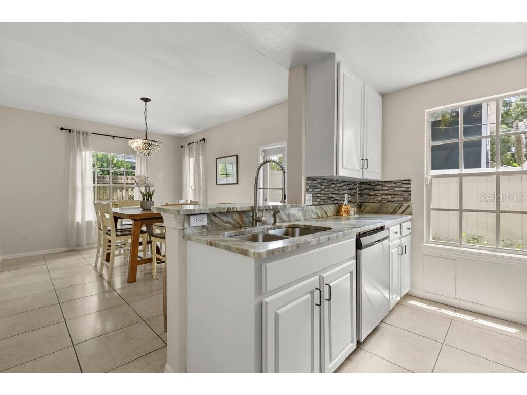 809 N Fern Creek Avenue Orlando FL 32803 O6422467 image9