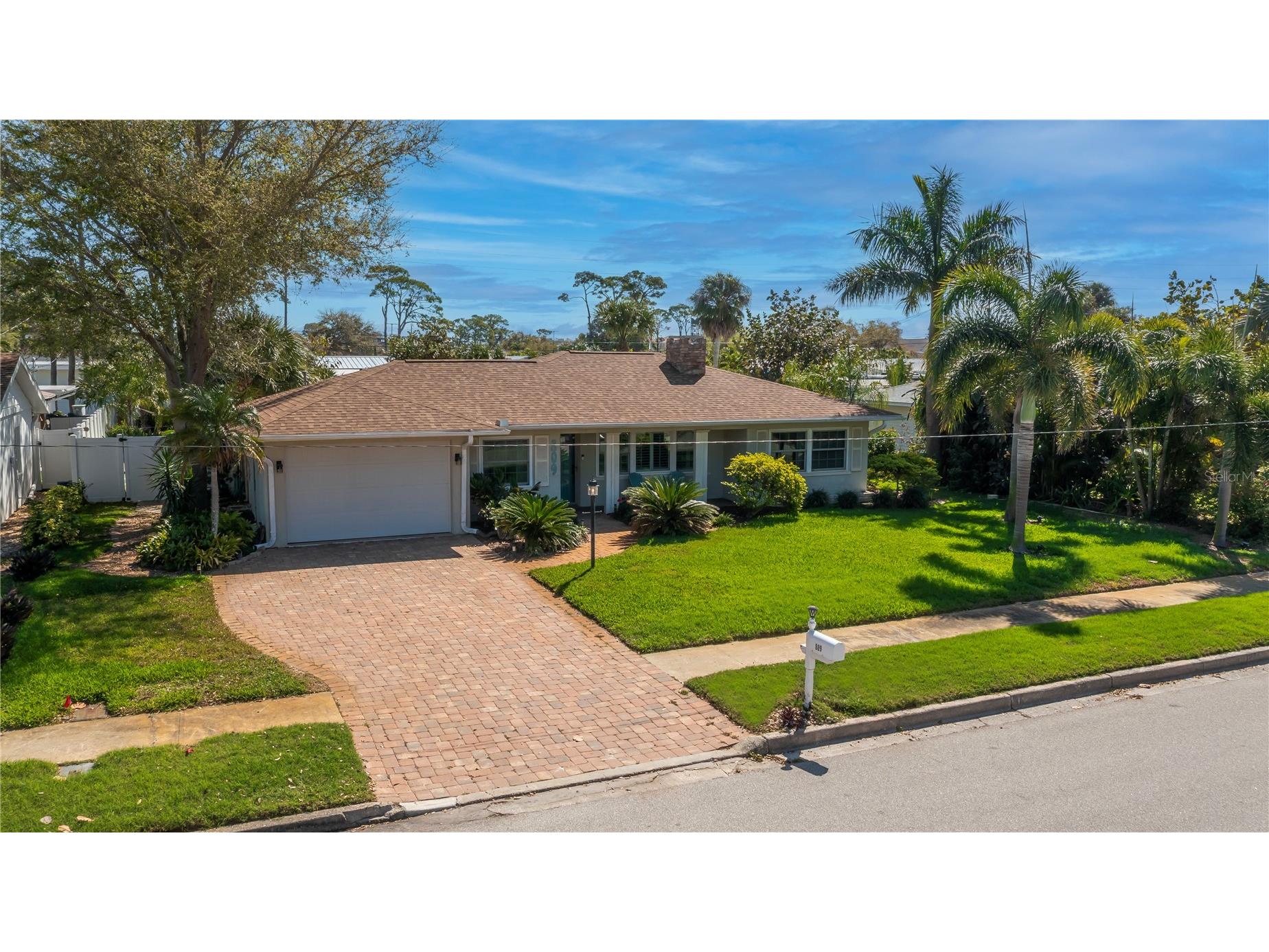 809 Nokomis Avenue S Venice FL 34285 N6143301 image1