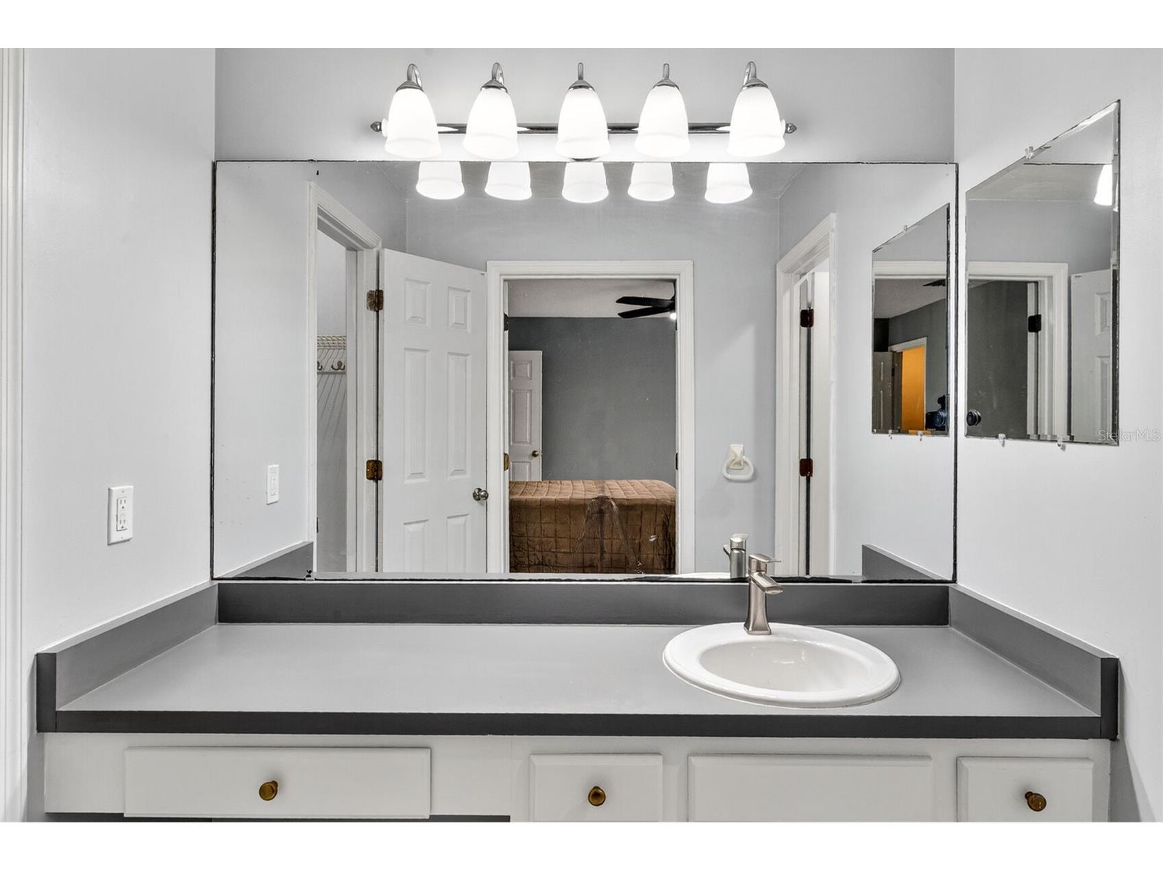 809 NW 42nd Terrace Gainesville FL 32605 GC537974 image19