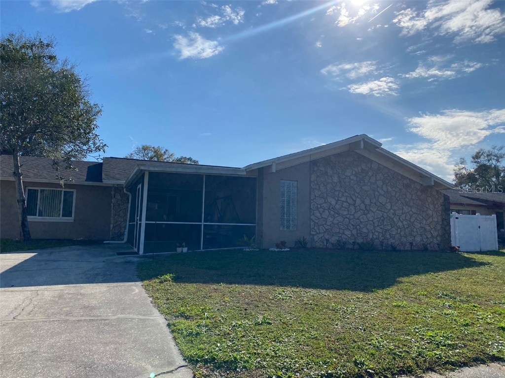 809 Pebblewood Drive Brandon FL 33511 T3498850 image1