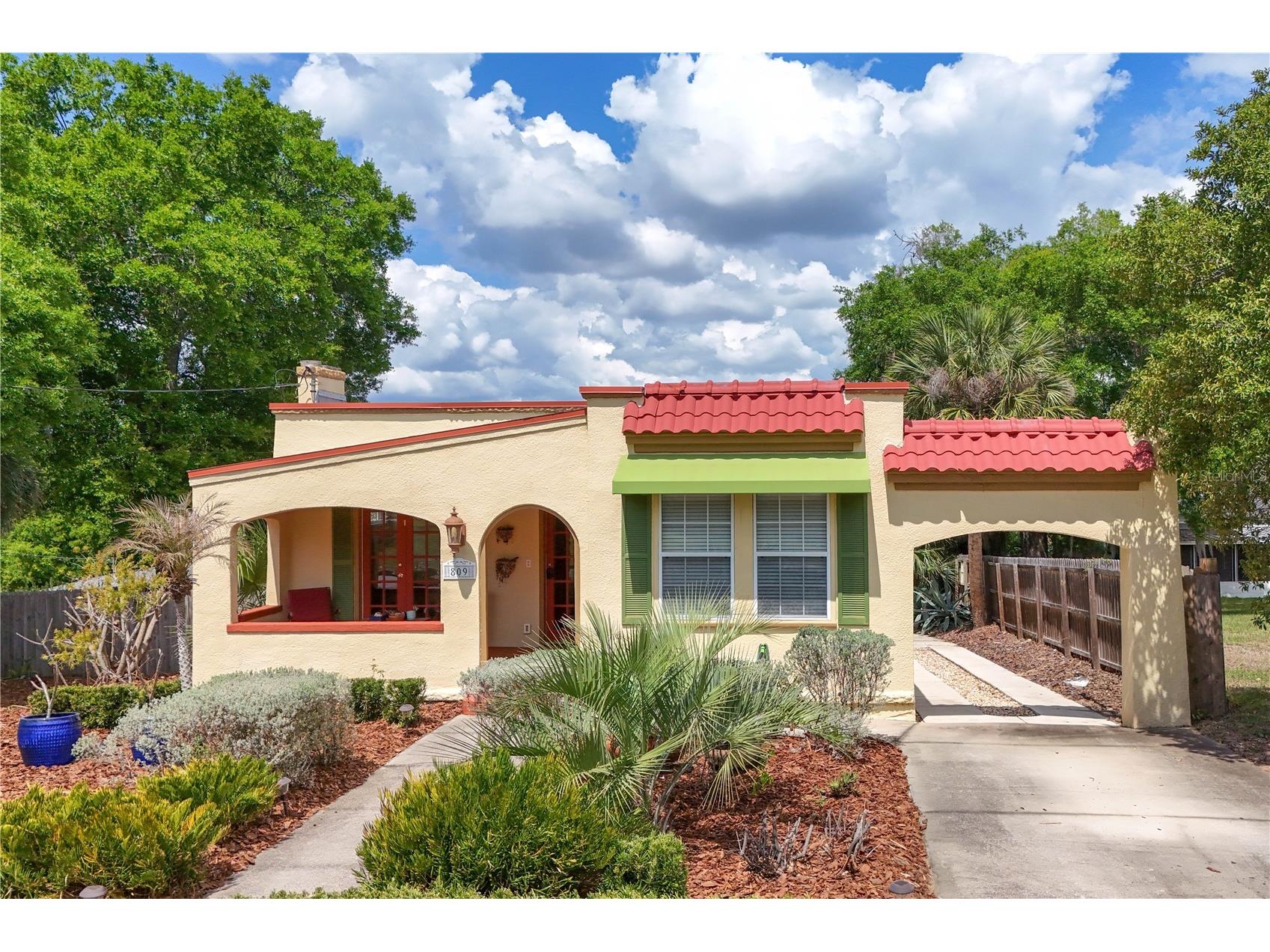 809 Poinsettia Drive Eustis FL 32726 O6389636 image1