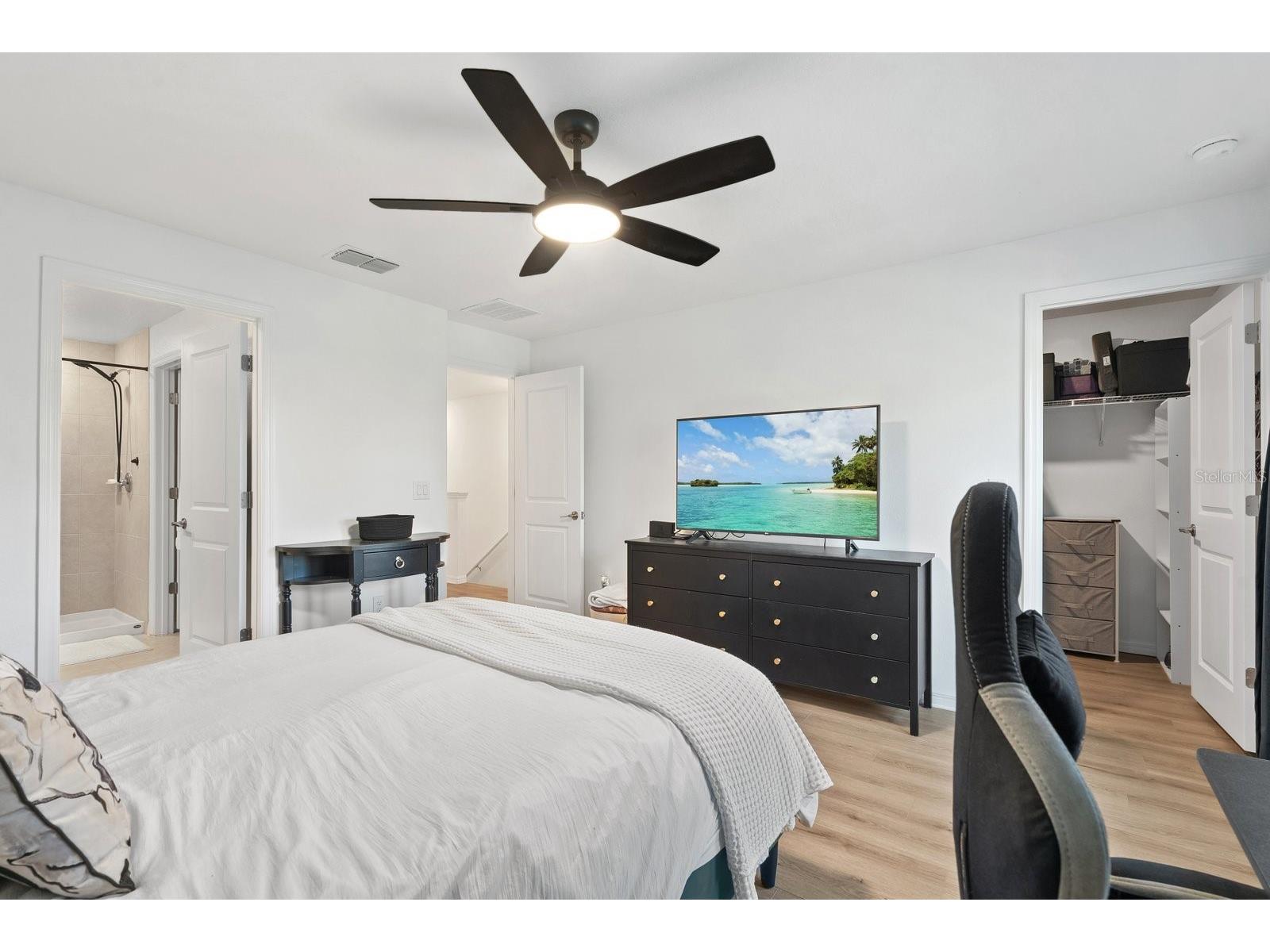 809 Tennyson Mill Circle Tampa FL 33619 TB8466402 image25