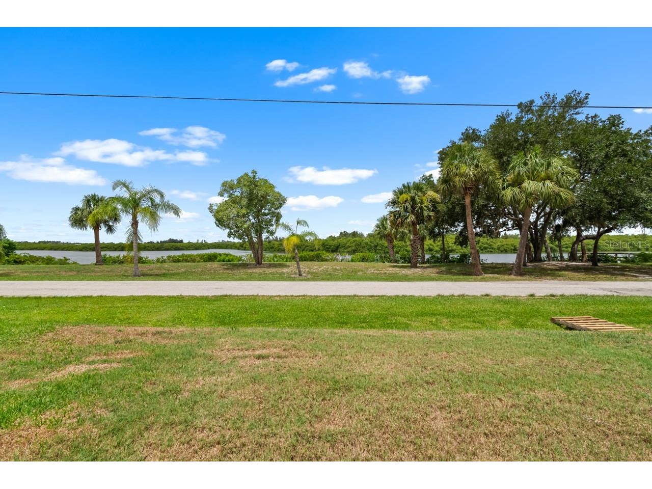 809 Timeless Moss Drive Ruskin FL 33570 - MILLS BAYOU TB8528848 image48