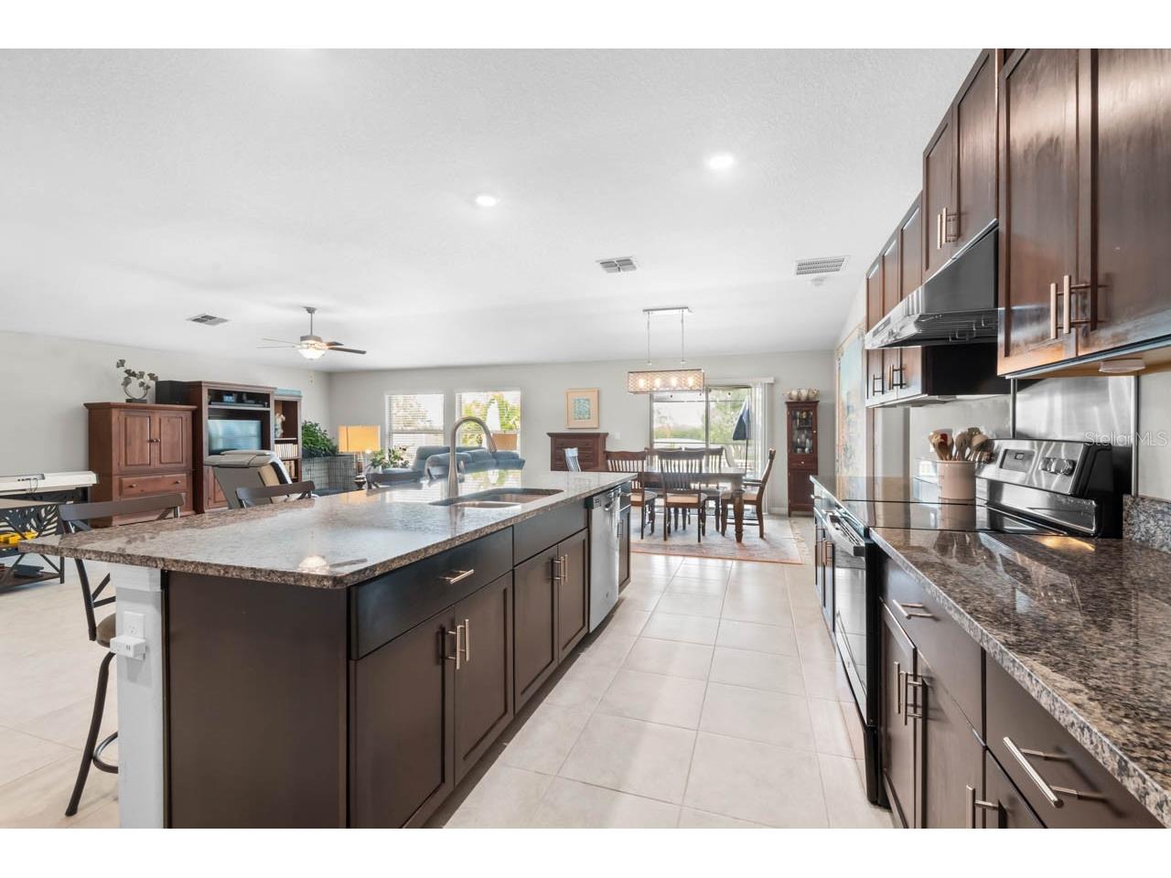 809 Timeless Moss Drive Ruskin FL 33570 - MILLS BAYOU TB8528848 image9