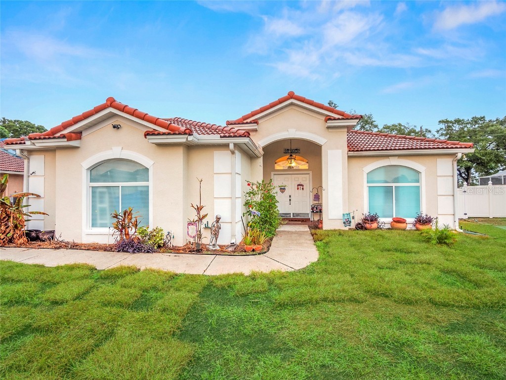 809 Tuscanny Street Brandon FL 33511 V4933316 image1