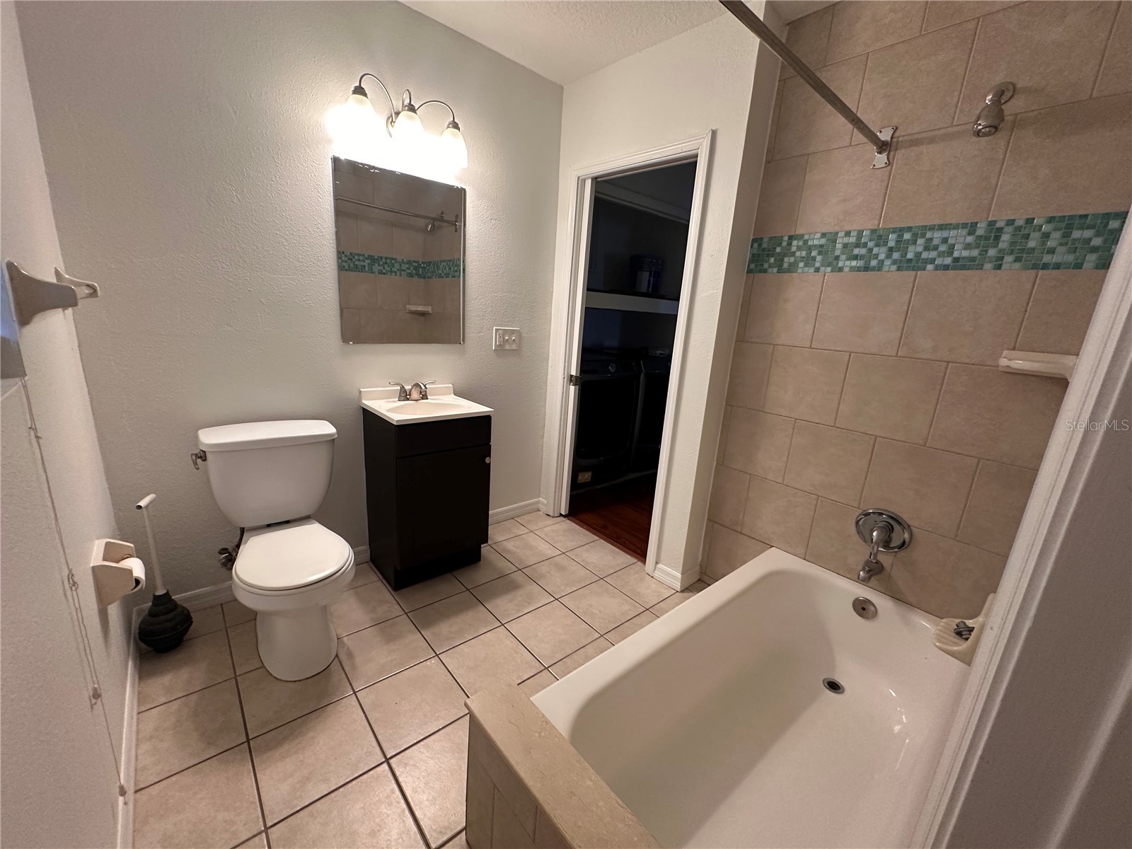 809 W Hiawatha Street Tampa FL 33604 TB8526494 image19