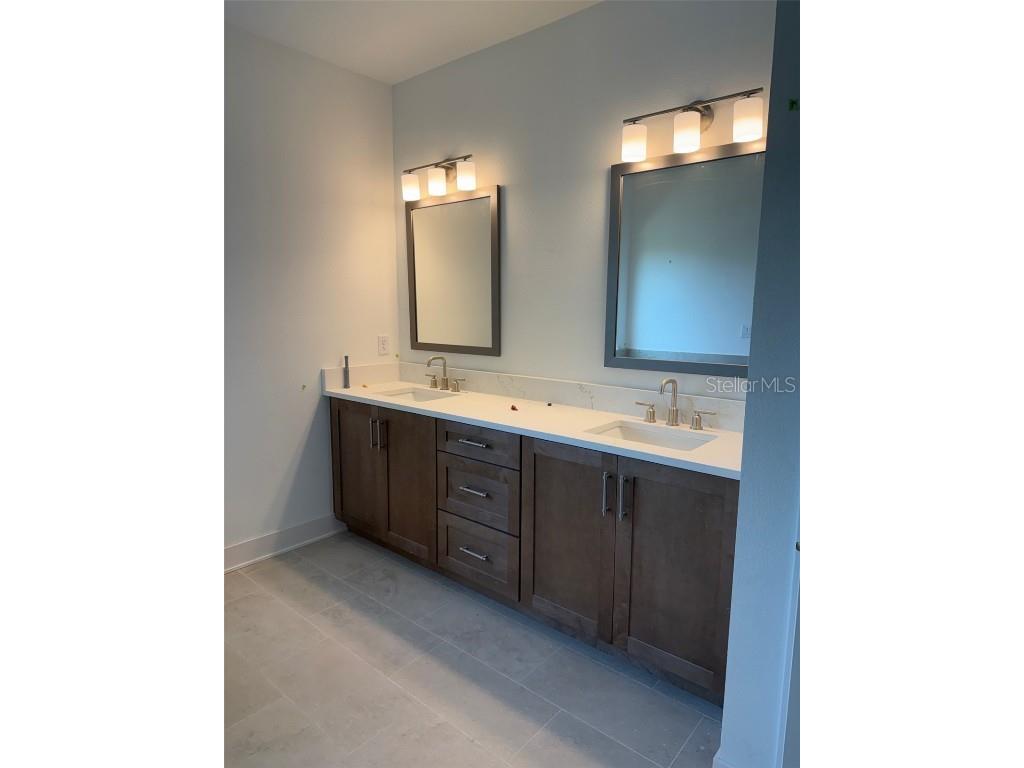 809 W Indiana Avenue Tampa FL 33603 TB8330083 image15