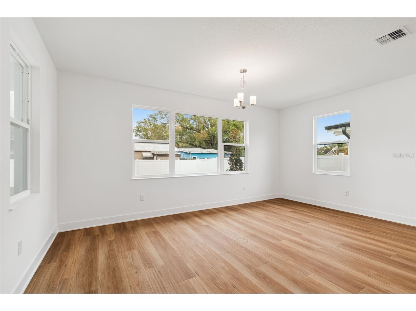 809 W Indiana Avenue Tampa FL 33603 TB8330083 image21