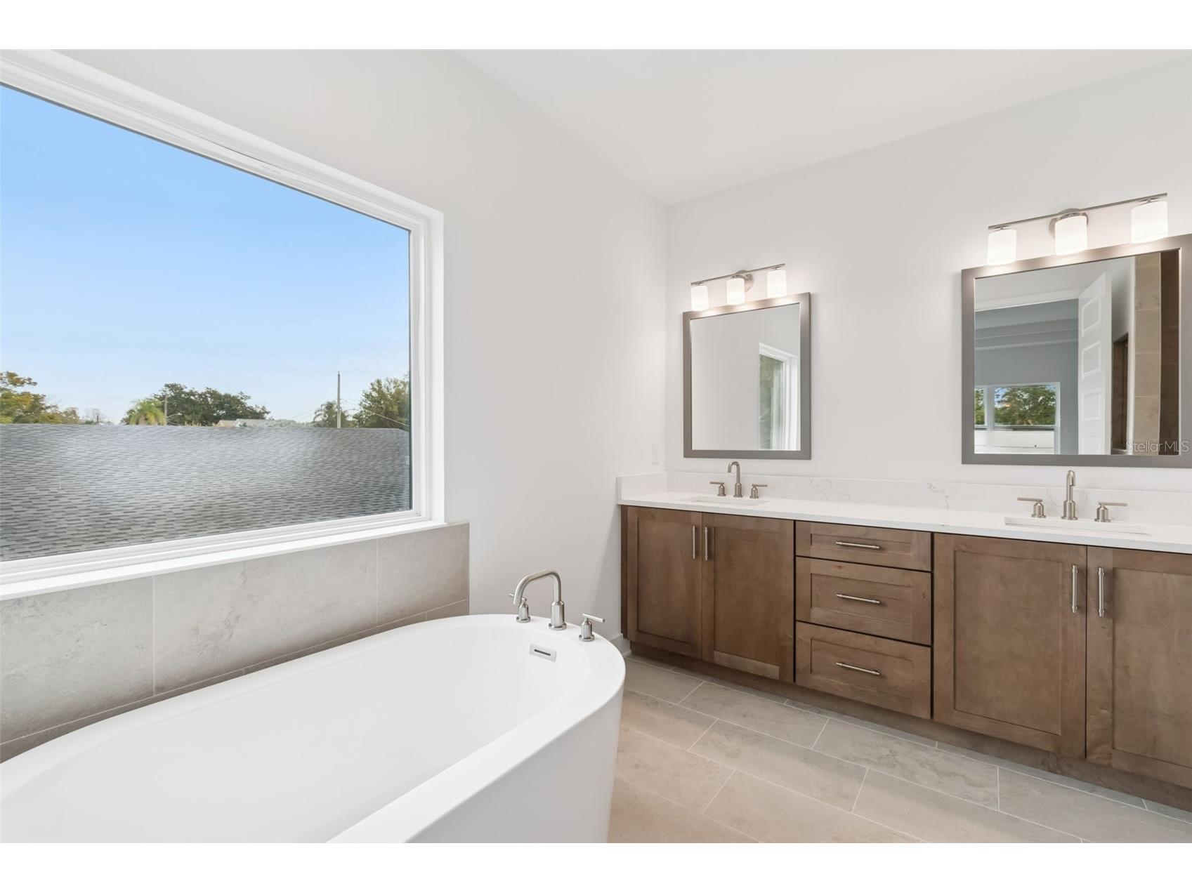 809 W Indiana Avenue Tampa FL 33603 TB8330083 image35