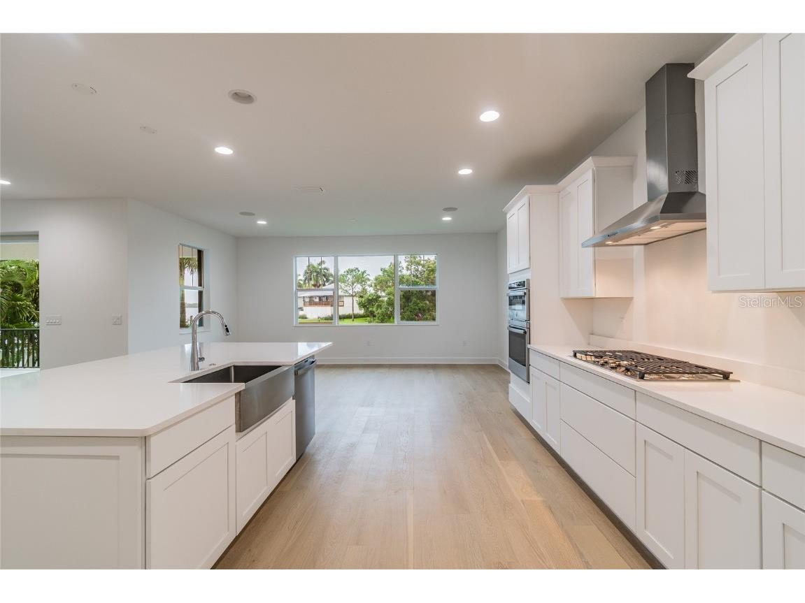 809 W Indiana Avenue Tampa FL 33603 TB8330083 image4