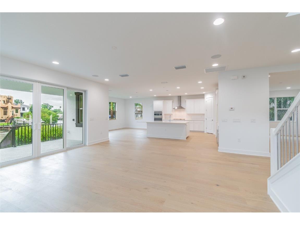 809 W Indiana Avenue Tampa FL 33603 TB8330083 image6