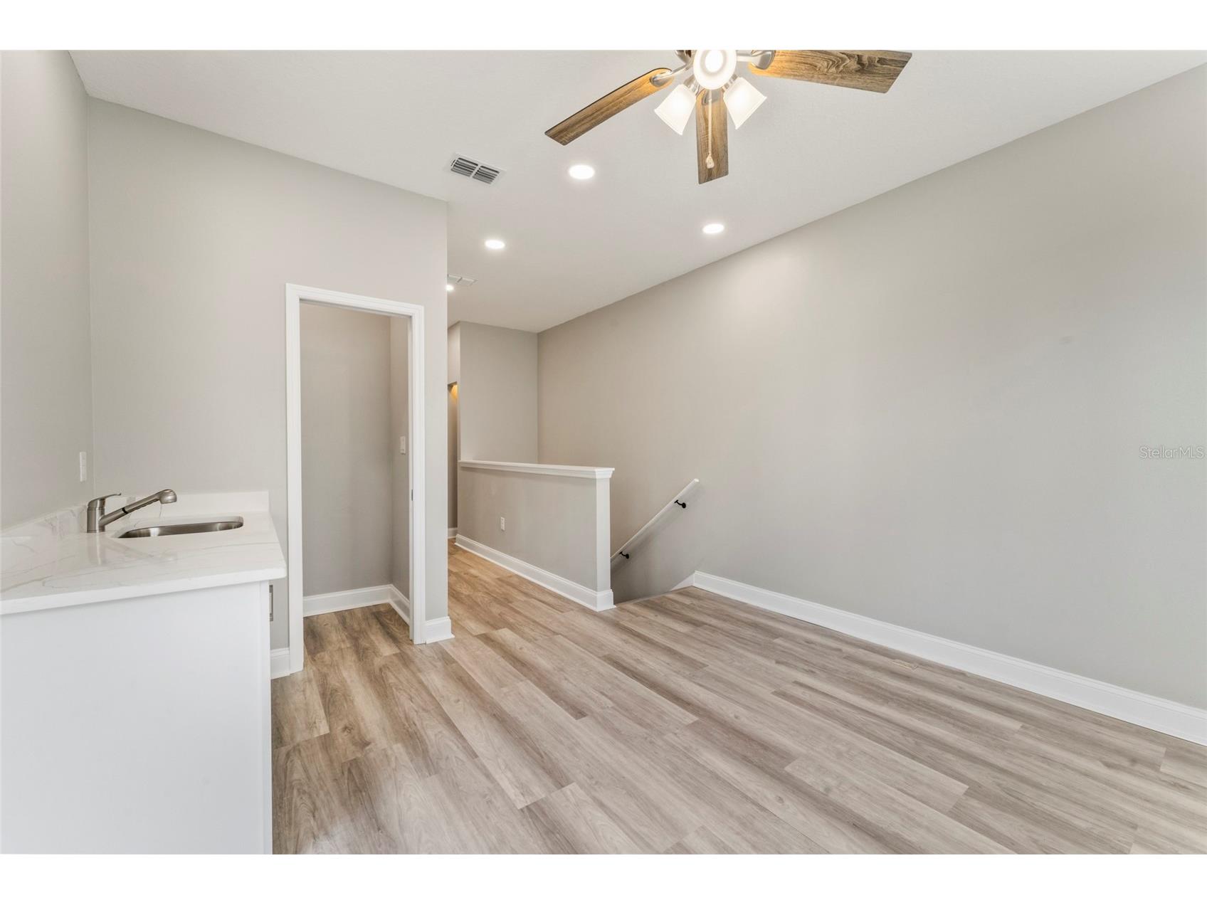 809 W Linebaugh Avenue #1B Tampa FL 33612 TB8485551 image25