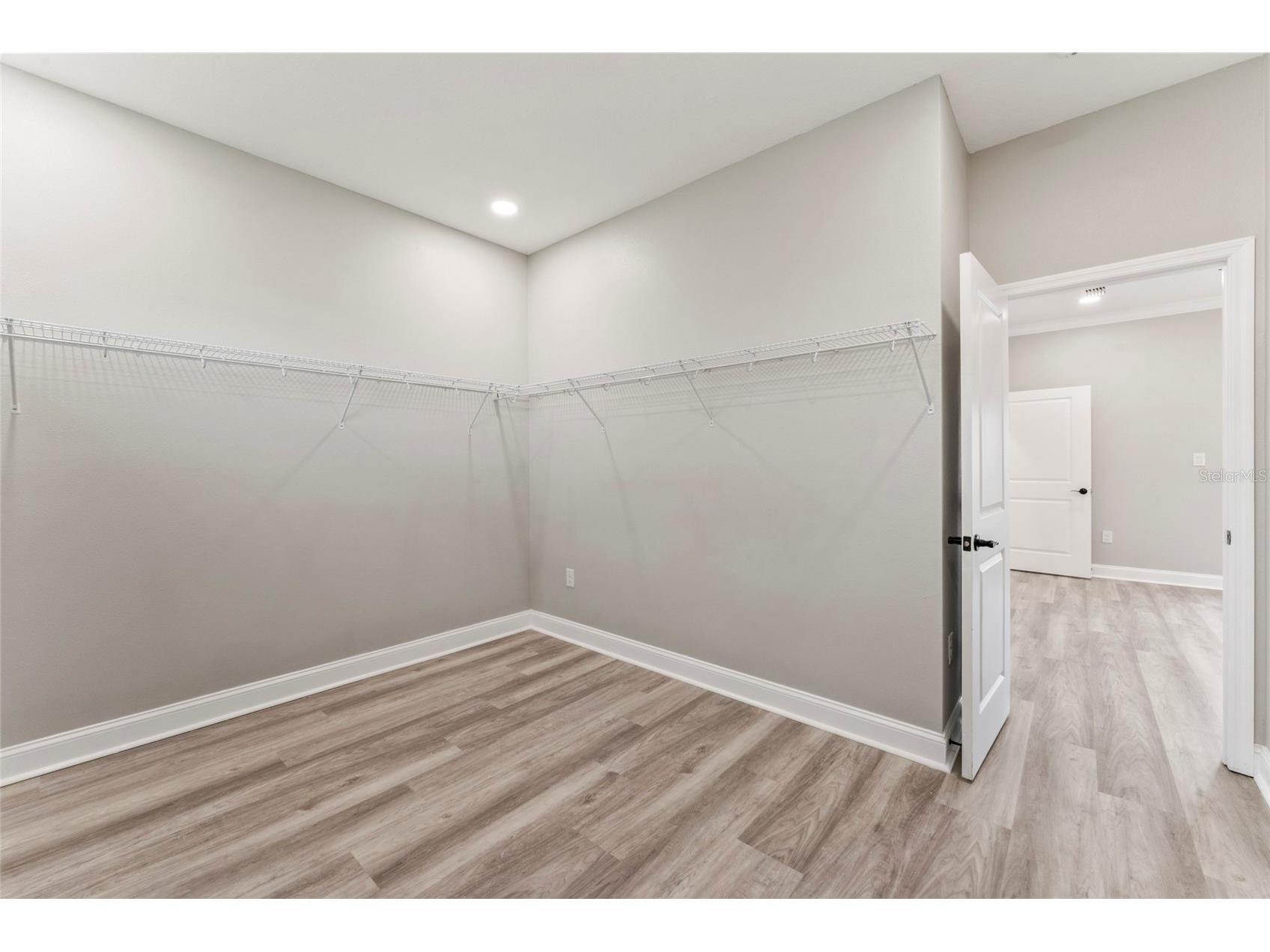 809 W Linebaugh Avenue #1B Tampa FL 33612 TB8485551 image32