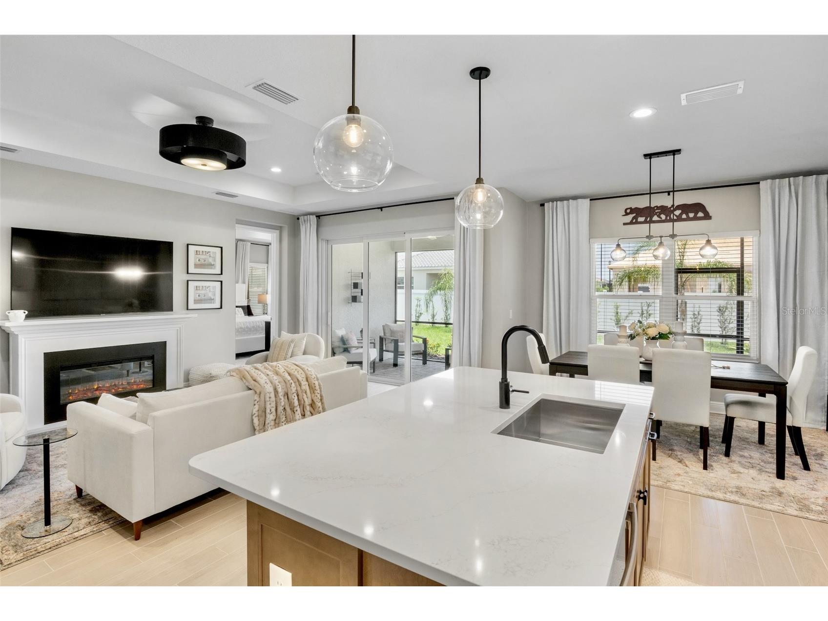 8091 Anthirium Loop Sarasota FL 34240 A4699971 image11