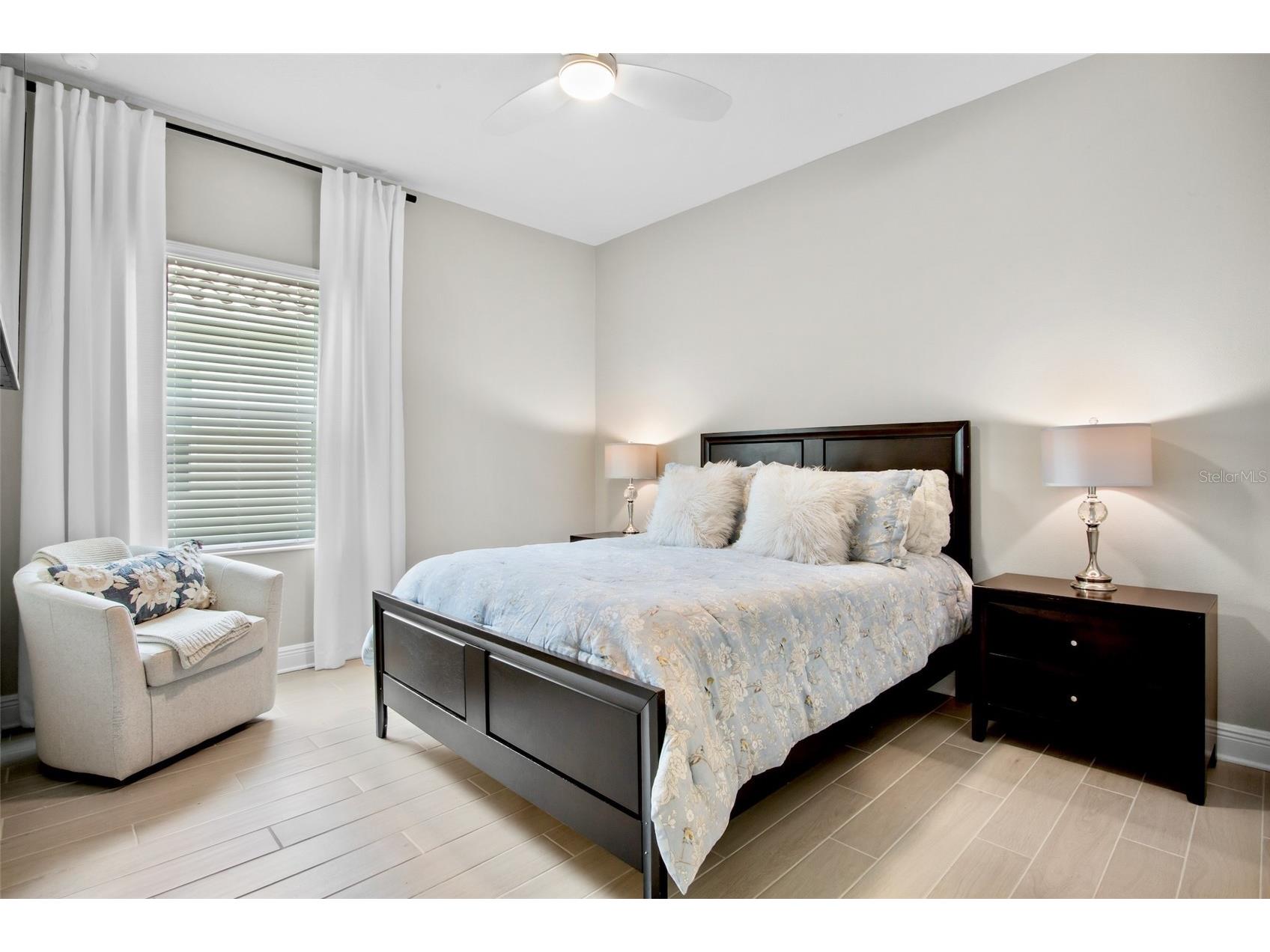 8091 Anthirium Loop Sarasota FL 34240 A4699971 image21