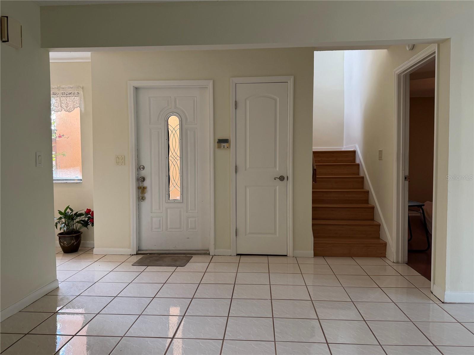 8091 NW 71st Court Tamarac FL 33321 O6396699 image5