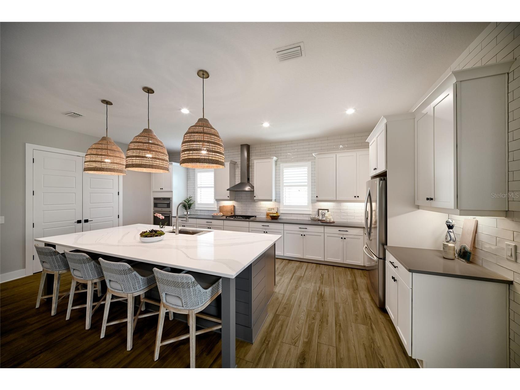 8092 Grande Shores Drive Sarasota FL 34240 A4693313 image10