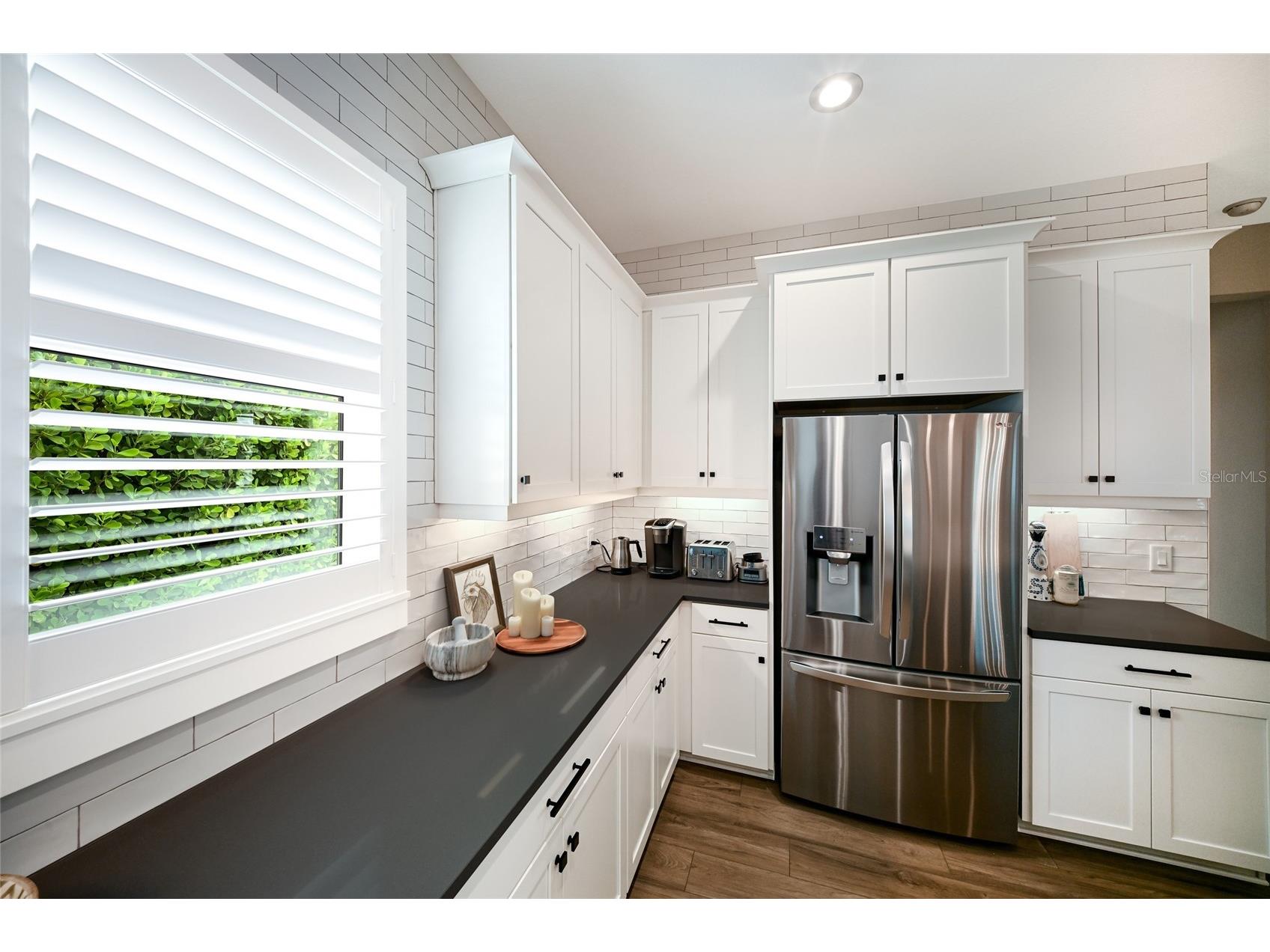 8092 Grande Shores Drive Sarasota FL 34240 A4693313 image14