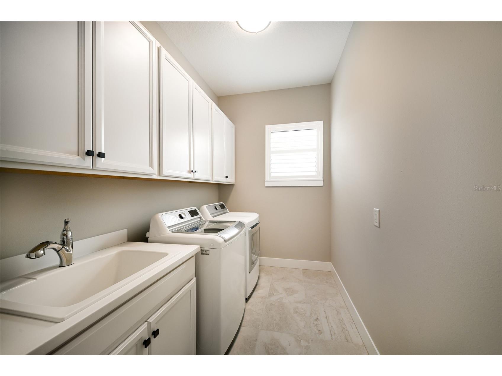 8092 Grande Shores Drive Sarasota FL 34240 A4693313 image34