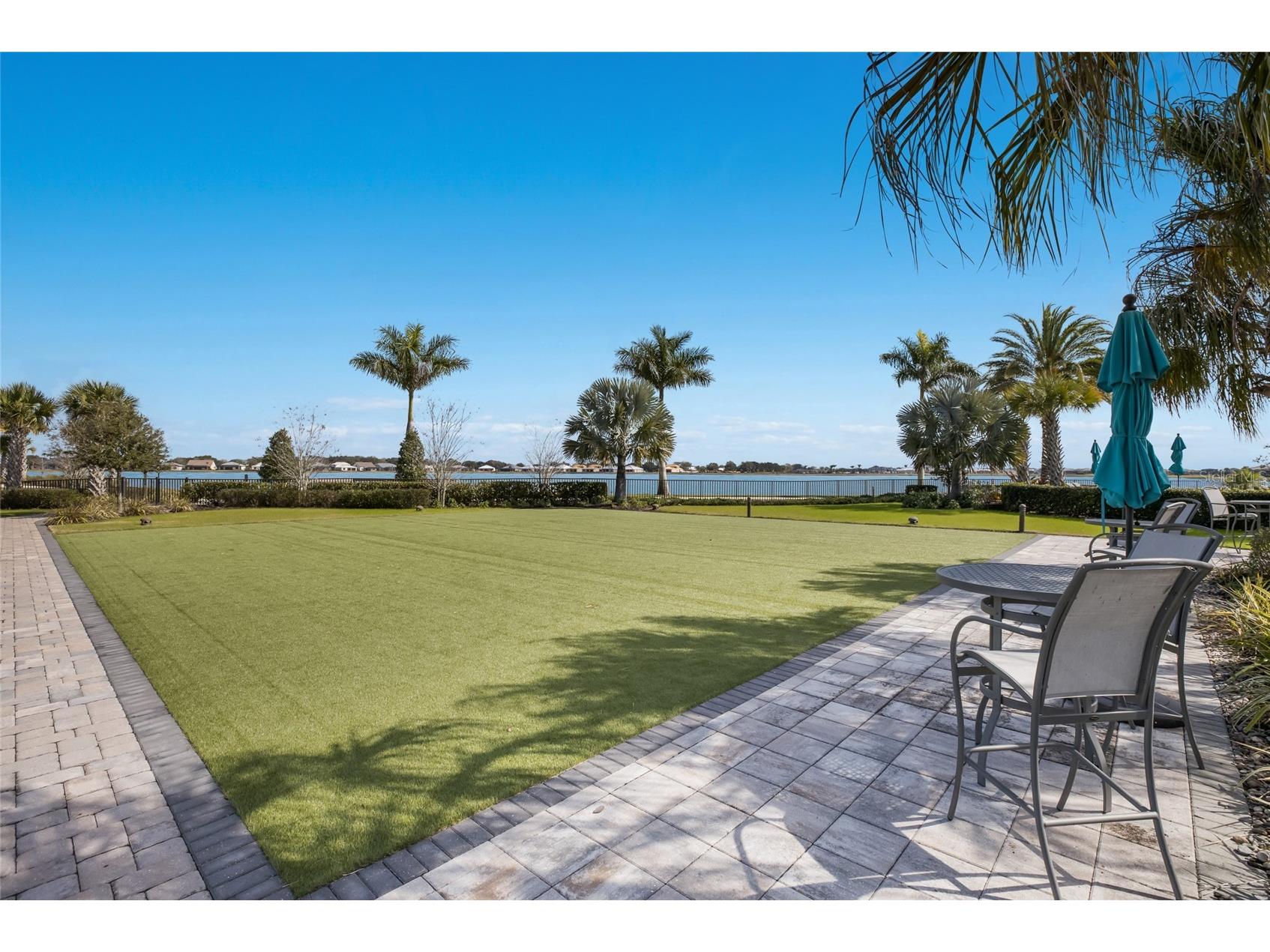 8092 Grande Shores Drive Sarasota FL 34240 A4693313 image47