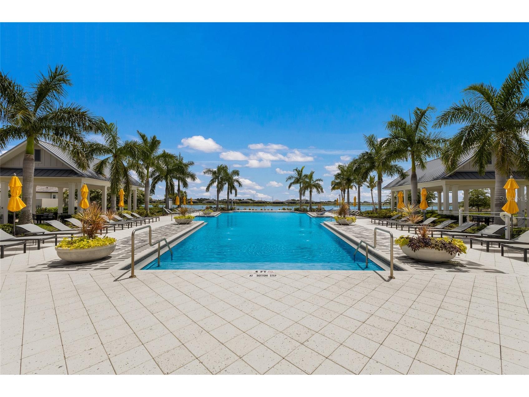 8092 Grande Shores Drive Sarasota FL 34240 A4693313 image51