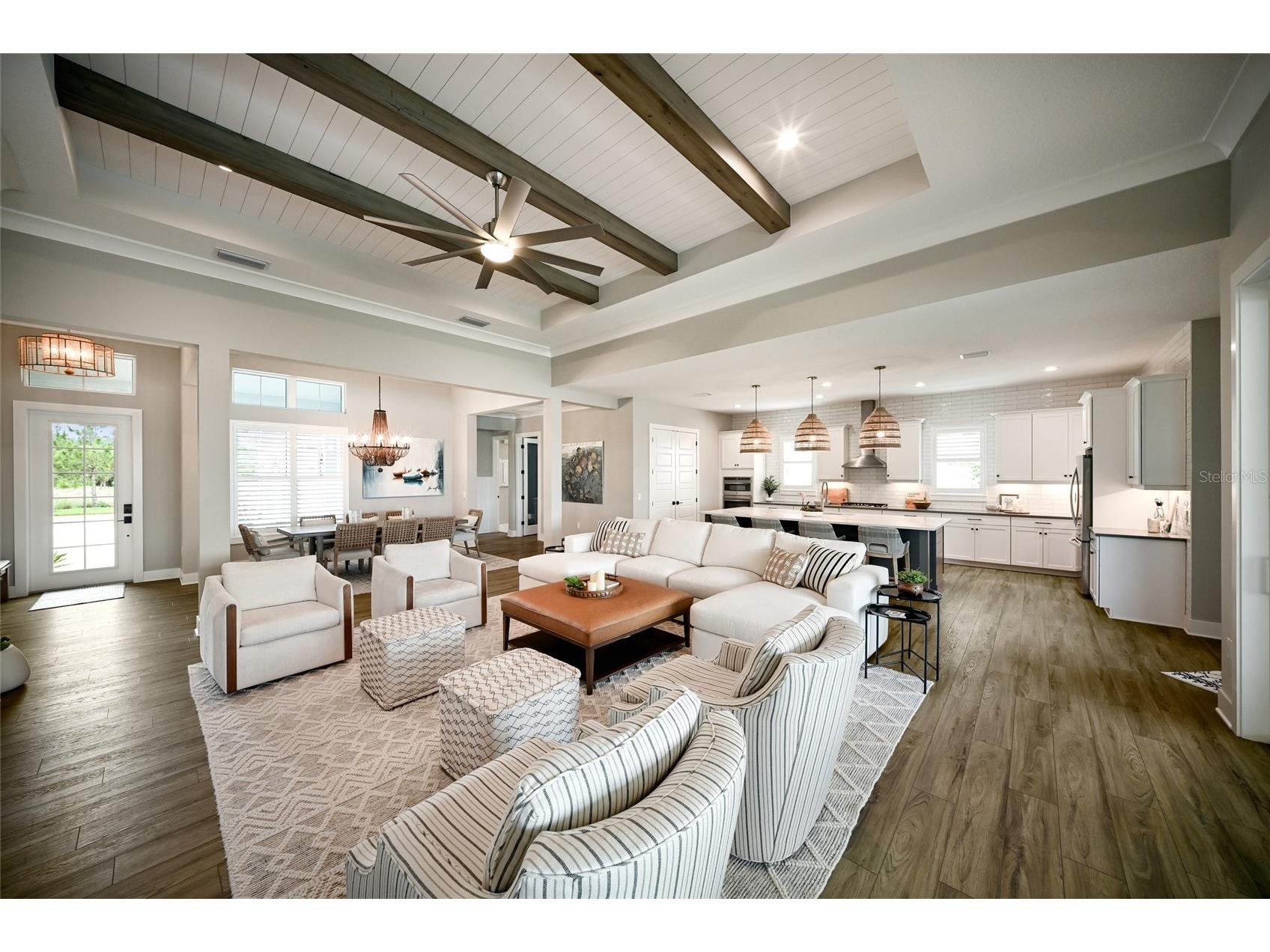 8092 Grande Shores Drive Sarasota FL 34240 A4693313 image9