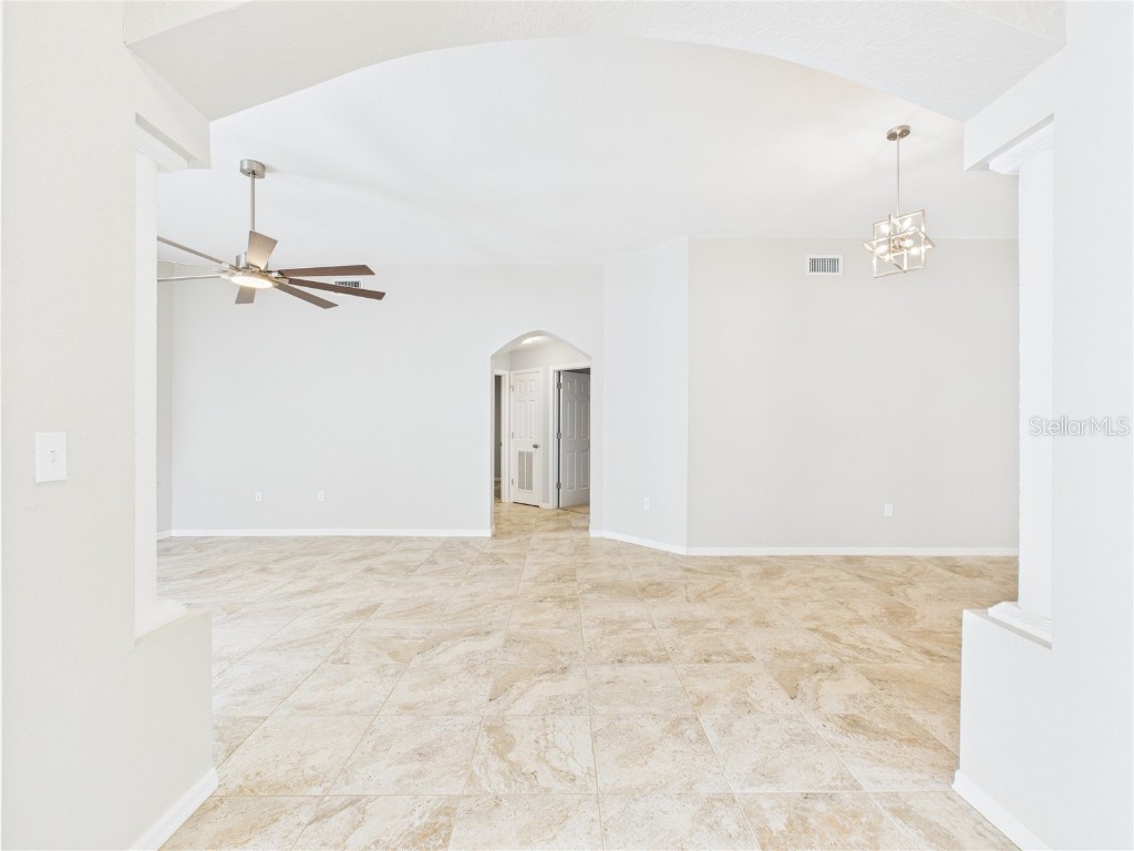 8092 SW 115th Loop Ocala FL 34481 OM715783 image9