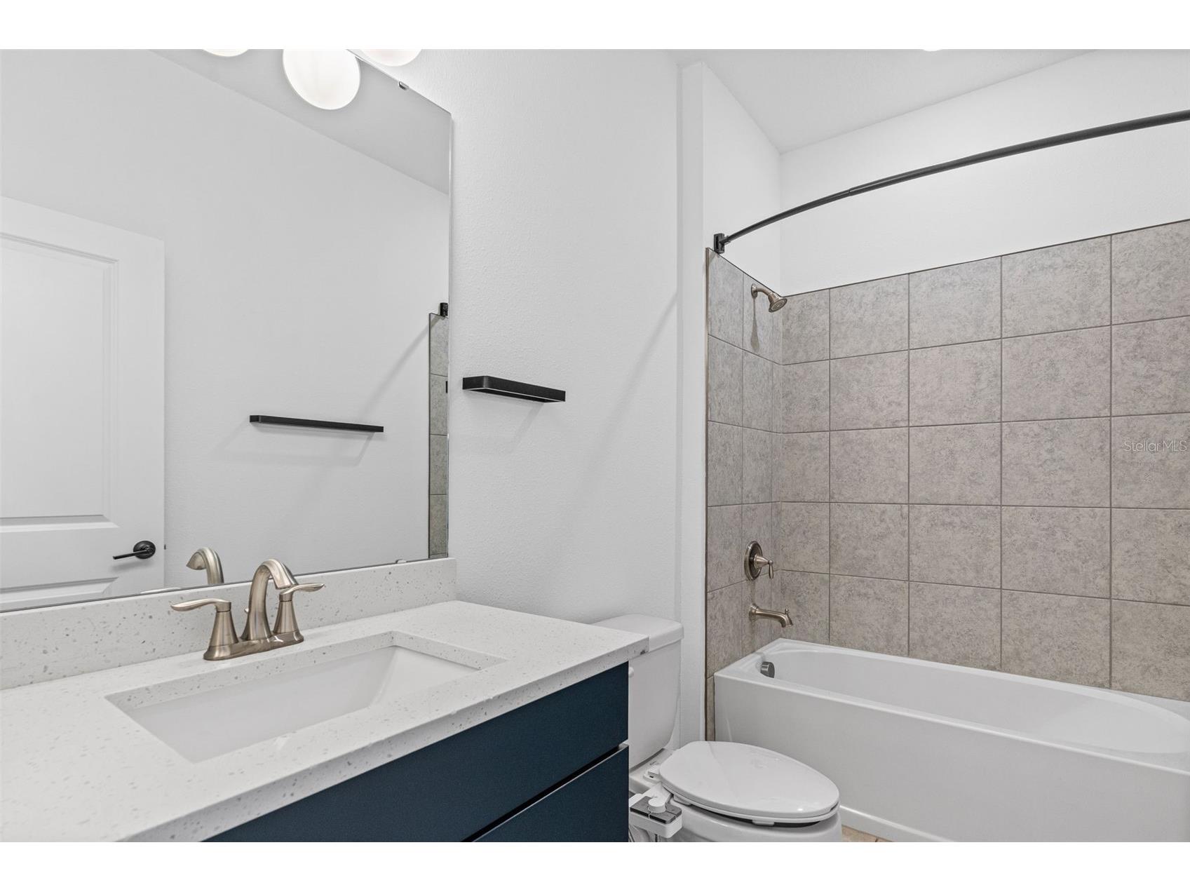 8093 Tea Olive Terrace Palmetto FL 34221 A4692912 image32