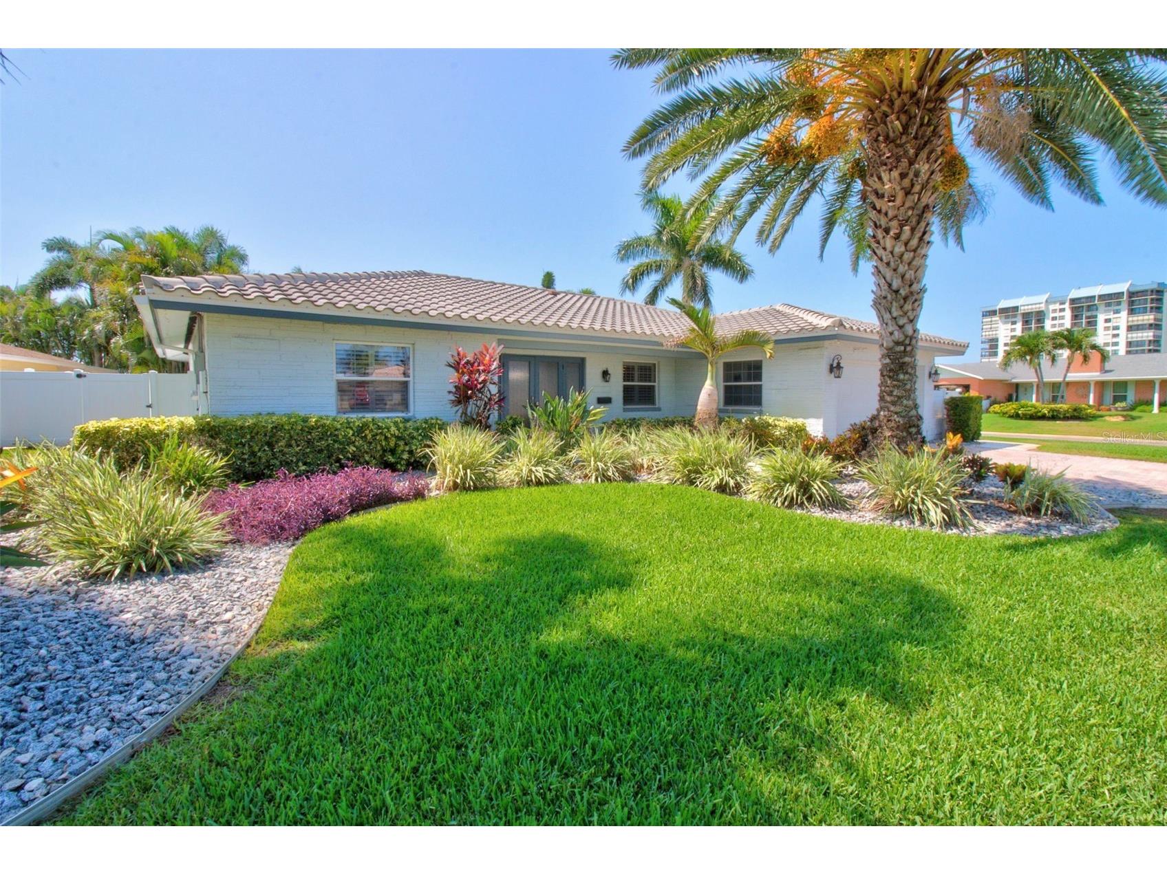 8094 12th Avenue S Saint Petersburg FL 33707 TB8520912 image1
