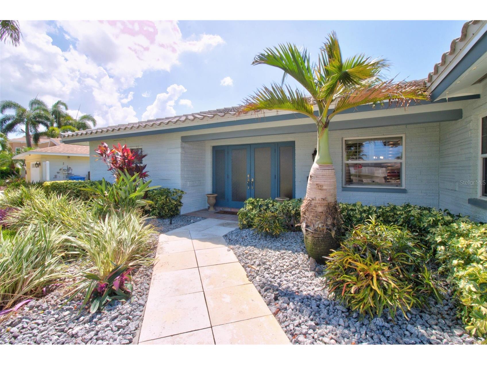 8094 12th Avenue S Saint Petersburg FL 33707 TB8520912 image2