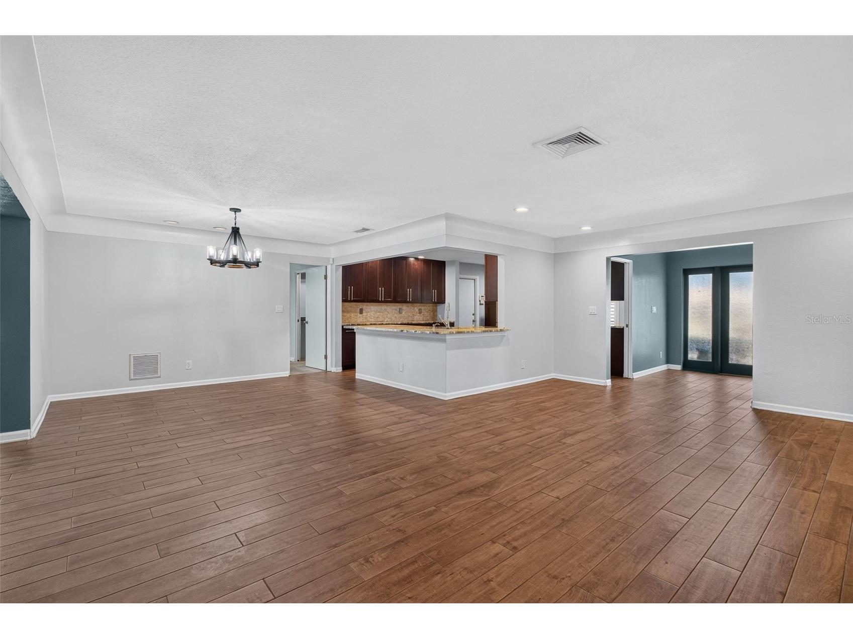 8094 12th Avenue S Saint Petersburg FL 33707 TB8520912 image20