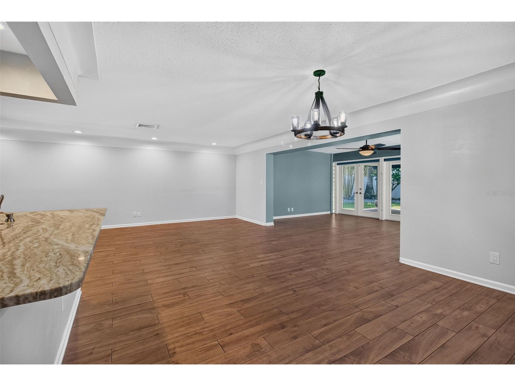 8094 12th Avenue S Saint Petersburg FL 33707 TB8520912 image23