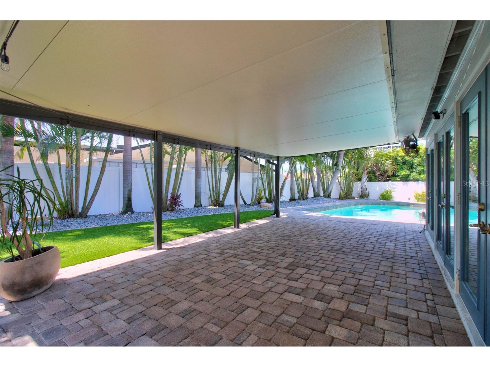 8094 12th Avenue S Saint Petersburg FL 33707 TB8520912 image40