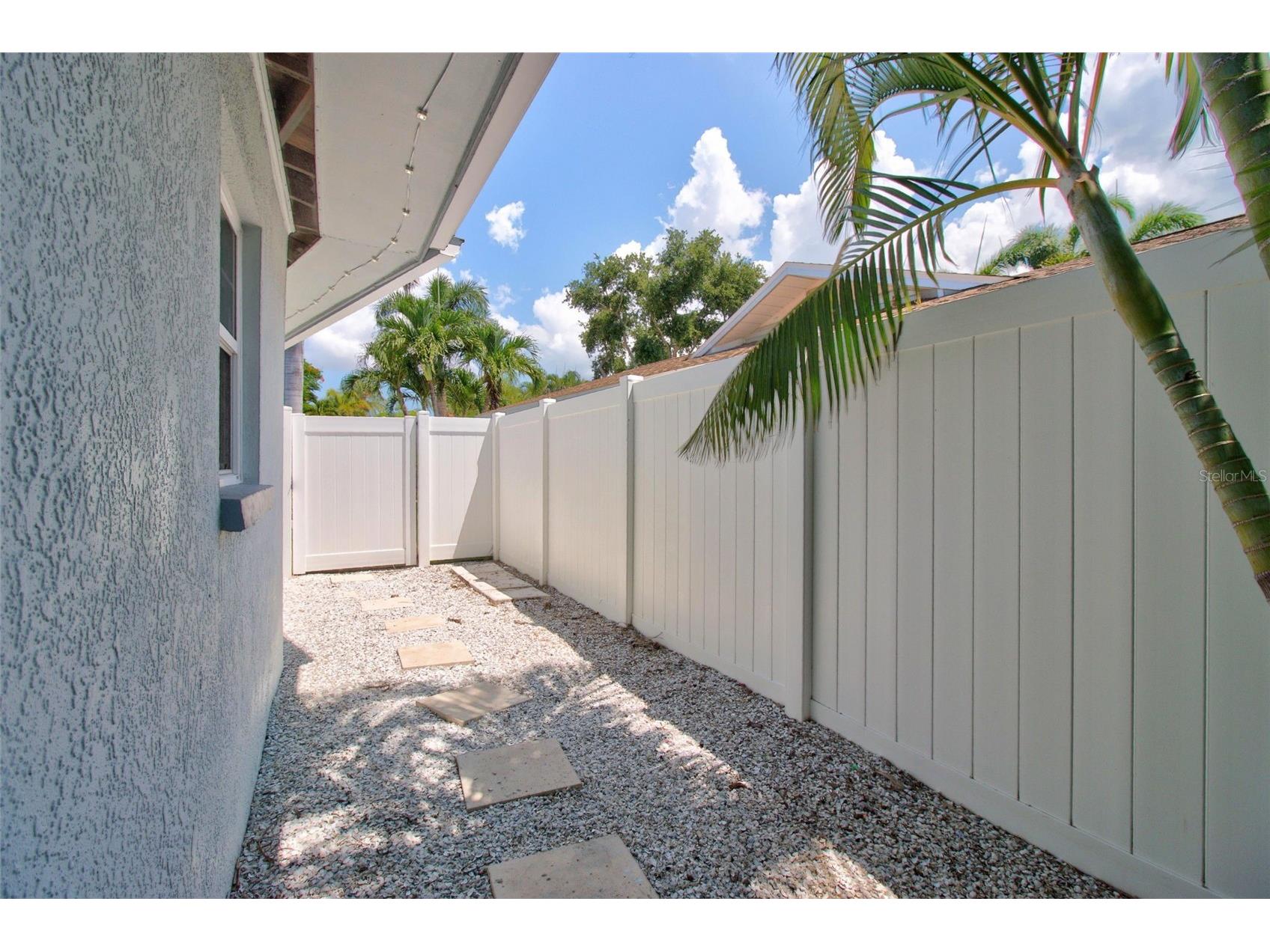 8094 12th Avenue S Saint Petersburg FL 33707 TB8520912 image41