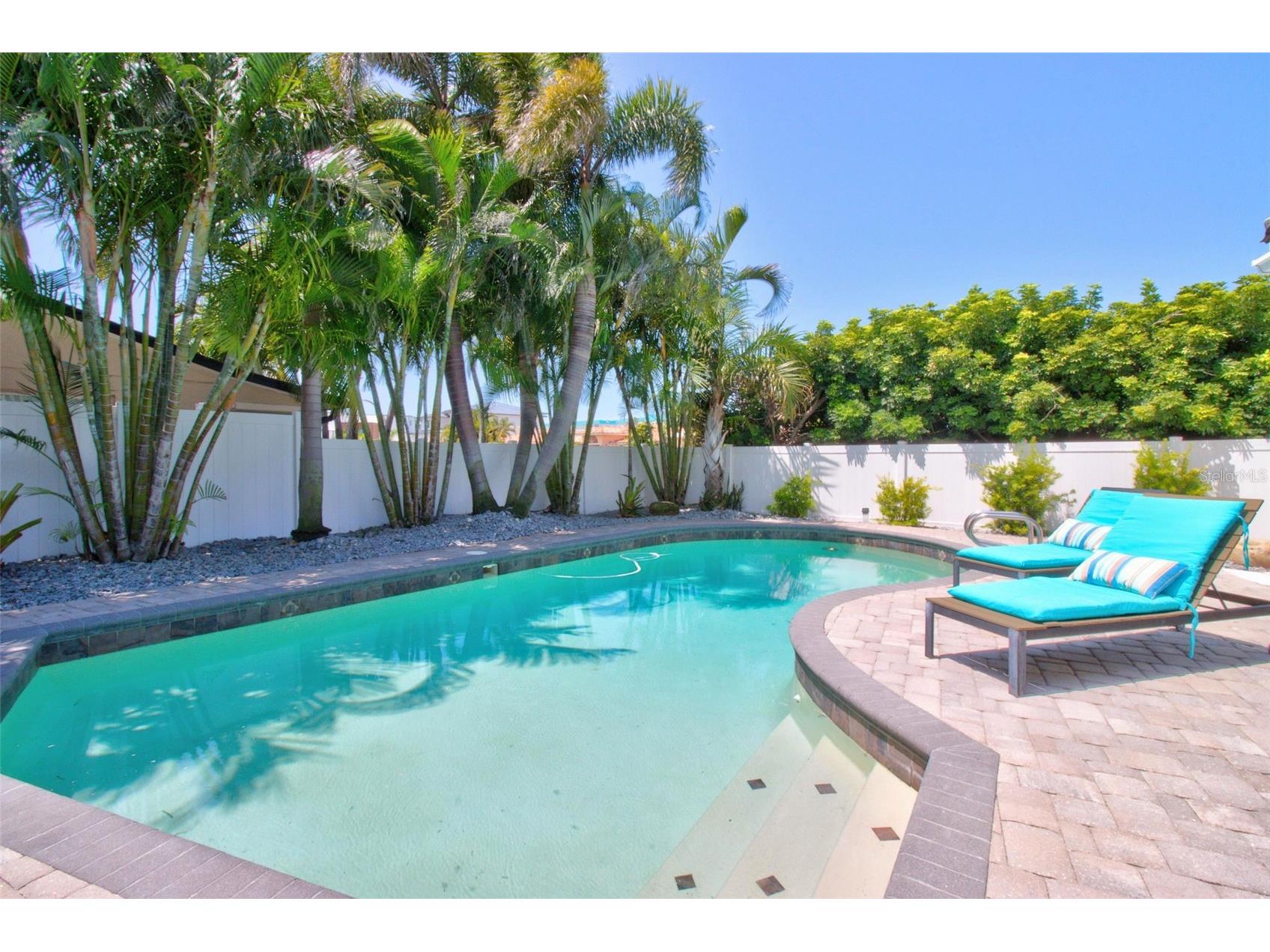 8094 12th Avenue S Saint Petersburg FL 33707 TB8520912 image44